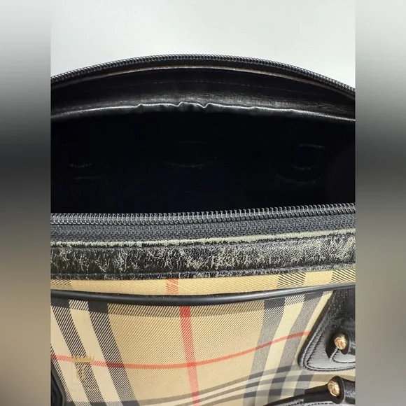 Burberry vintage handbag